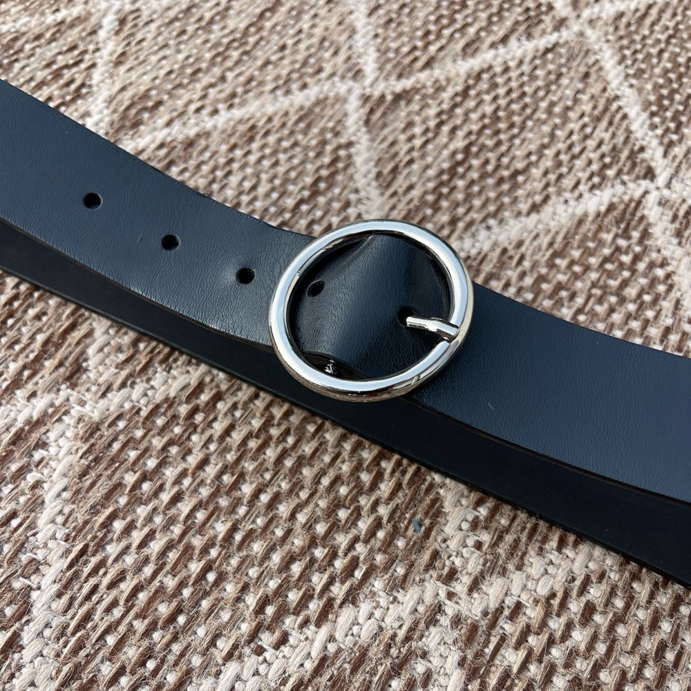 Ladies Black Belt with Silver Buckle